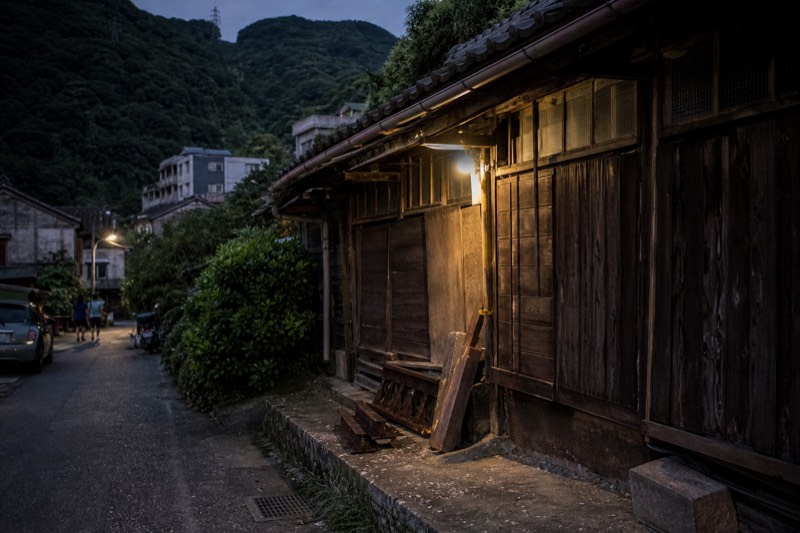 Guided Night Walk, Gold Rush Town